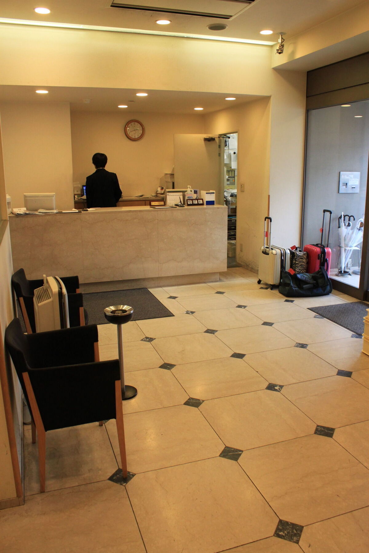Hotel Swanky Otomo 2*